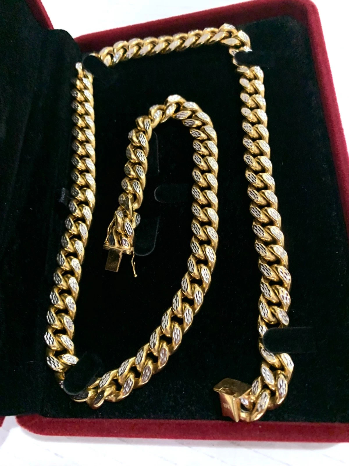 10K Cuban Link Chain