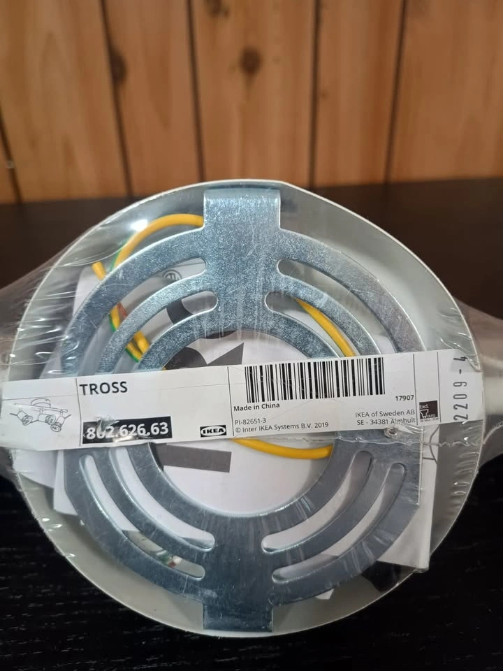 IKEA TROSS Ceiling Light Base - photo 2