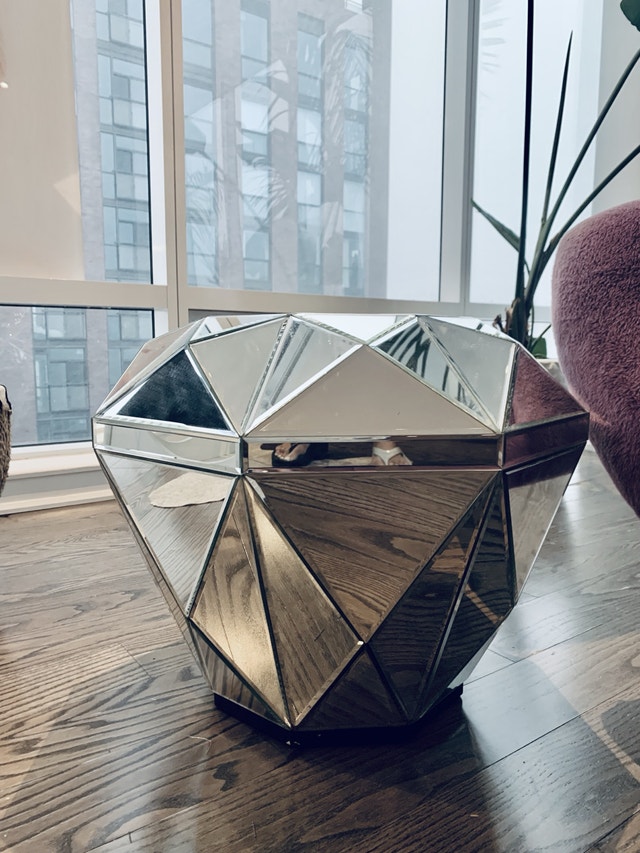 Mirrored Diamond Coffee Table / Bedside Table - Glam - photo 3