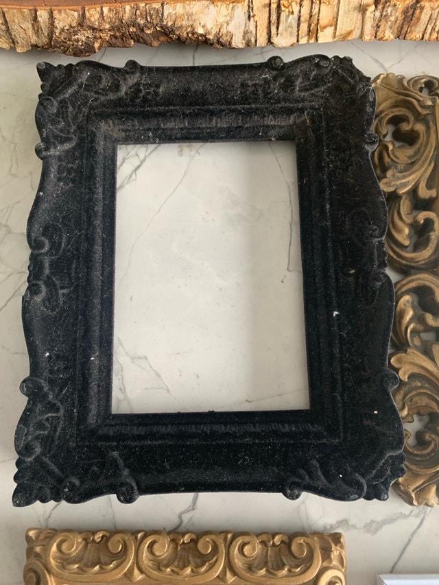 Assorted frames - photo 2