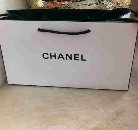 Designer Shopping Bags - Chanel, Gucci, Prada, Versace