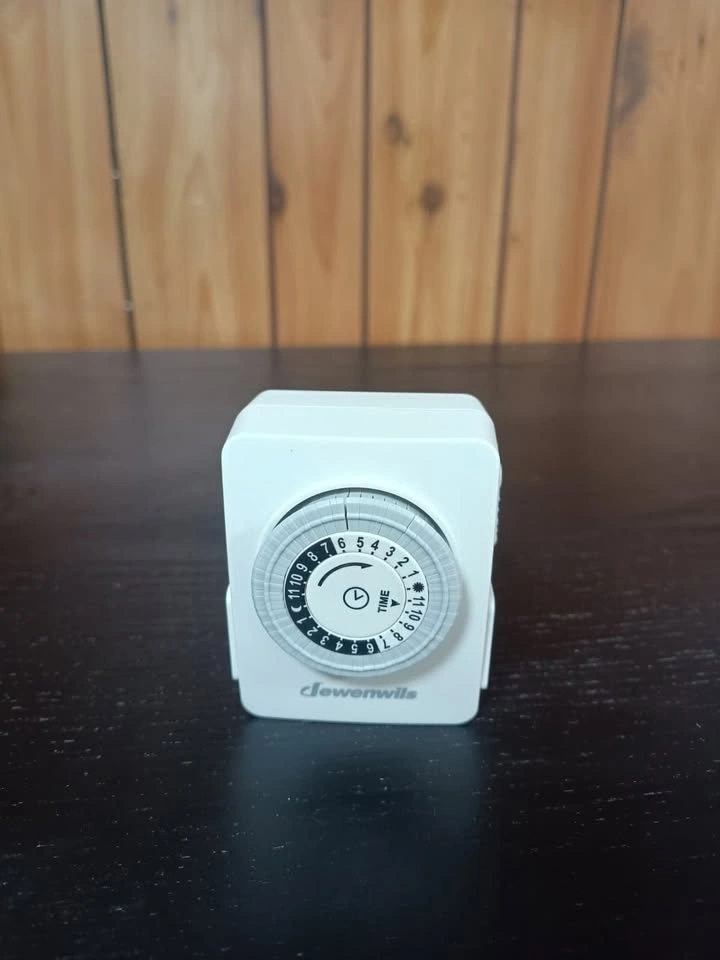 2 Pack Mechanical Timer Outlet - New - photo 3