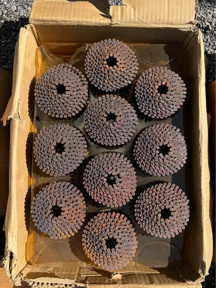 Huge Contractor Fastener Lot - Coil Nails, Senco Staples, Bostit - photo 3