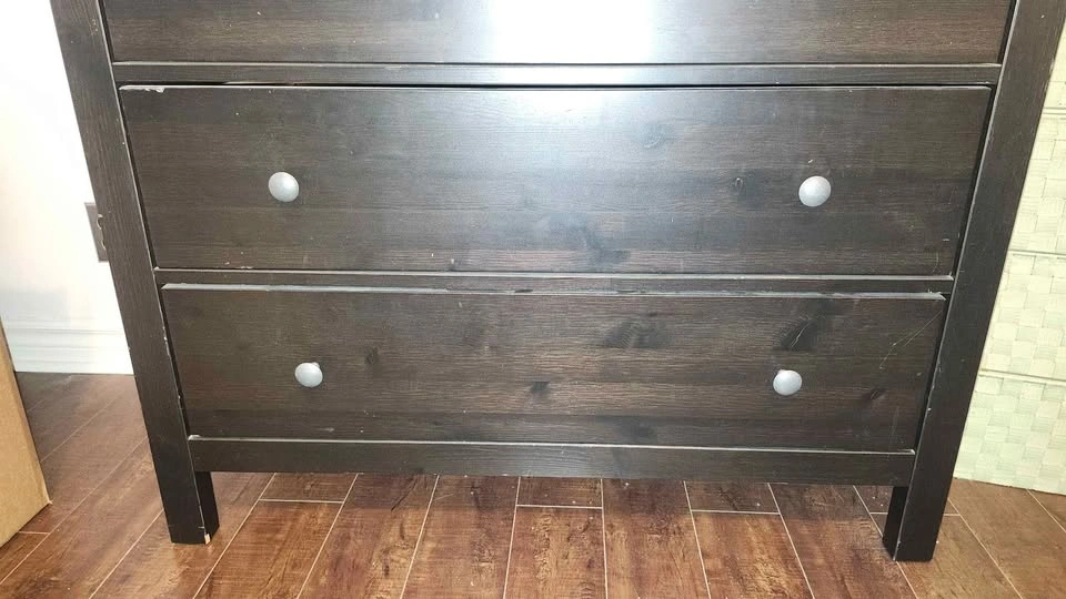 Solid Wood 6-Drawer Dresser - photo 3