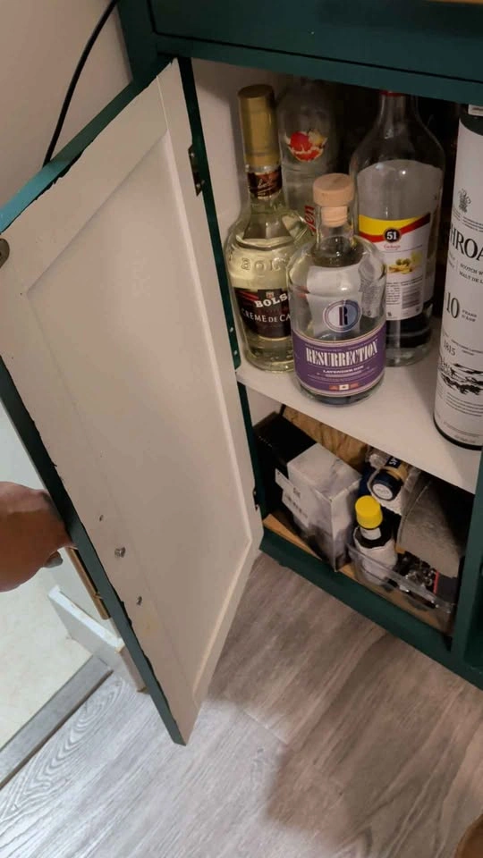 Ikea Kitchen Island Coffee / Bar Cart - photo 2