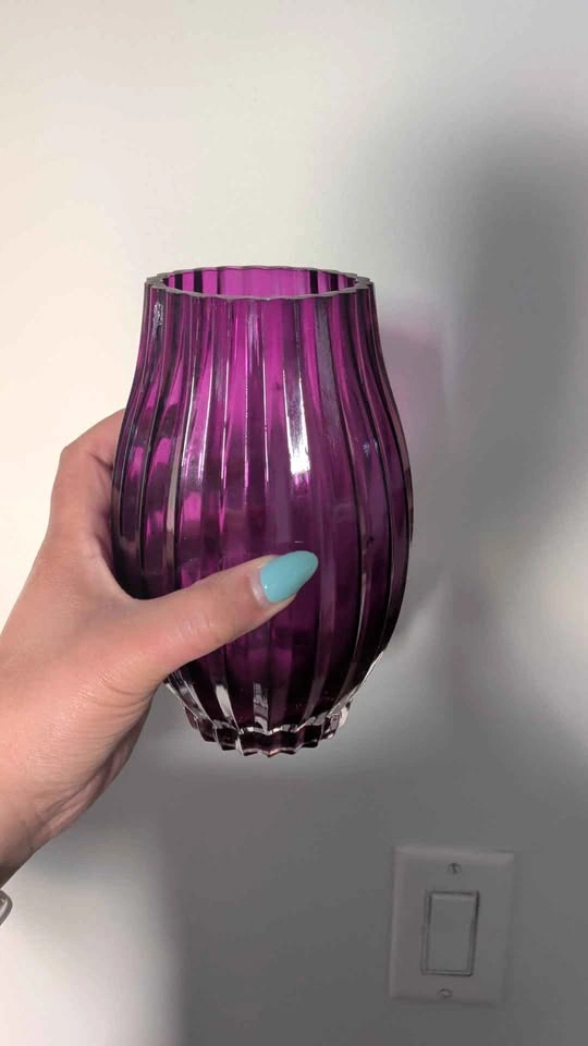 4 assorted vases - photo 4