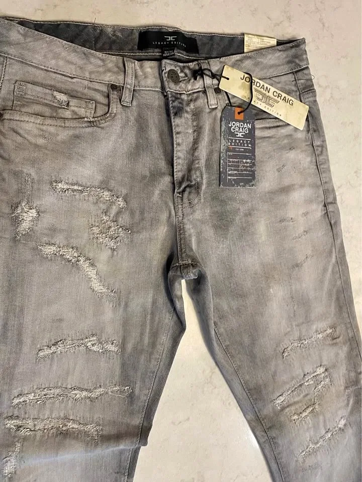 Men's Jeans 32 30 Brand New Distressed