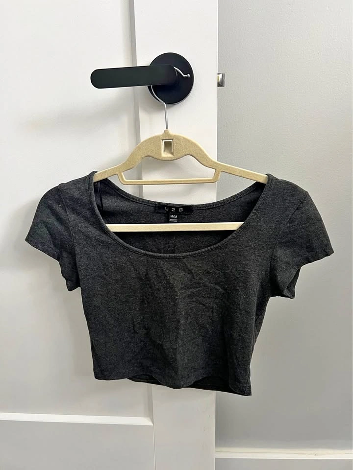 Everyday Crop Top - Size Medium