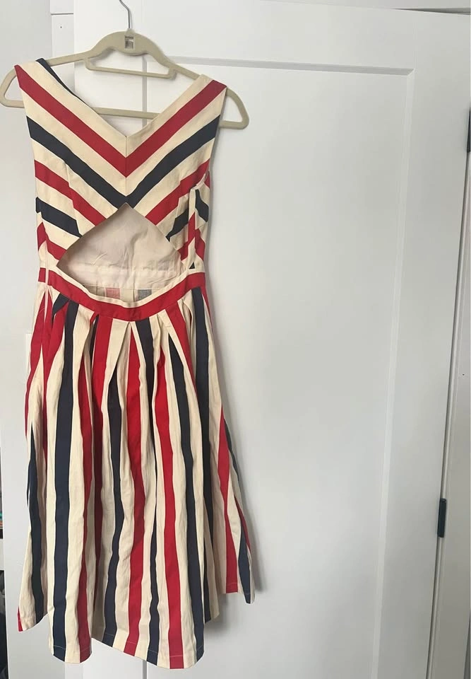 Chick Sleeveless Flare Dress - photo 2