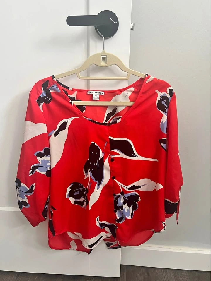 Blouse - Size Medium