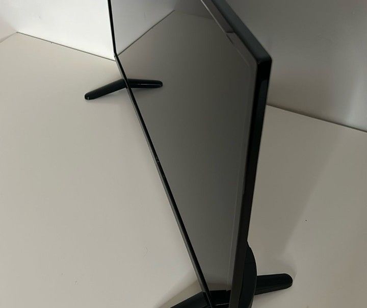 Element 32" LCD TV with Remote - photo 2