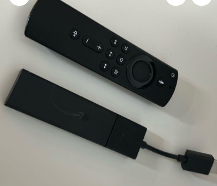 Element 32" LCD TV with Remote - photo 4