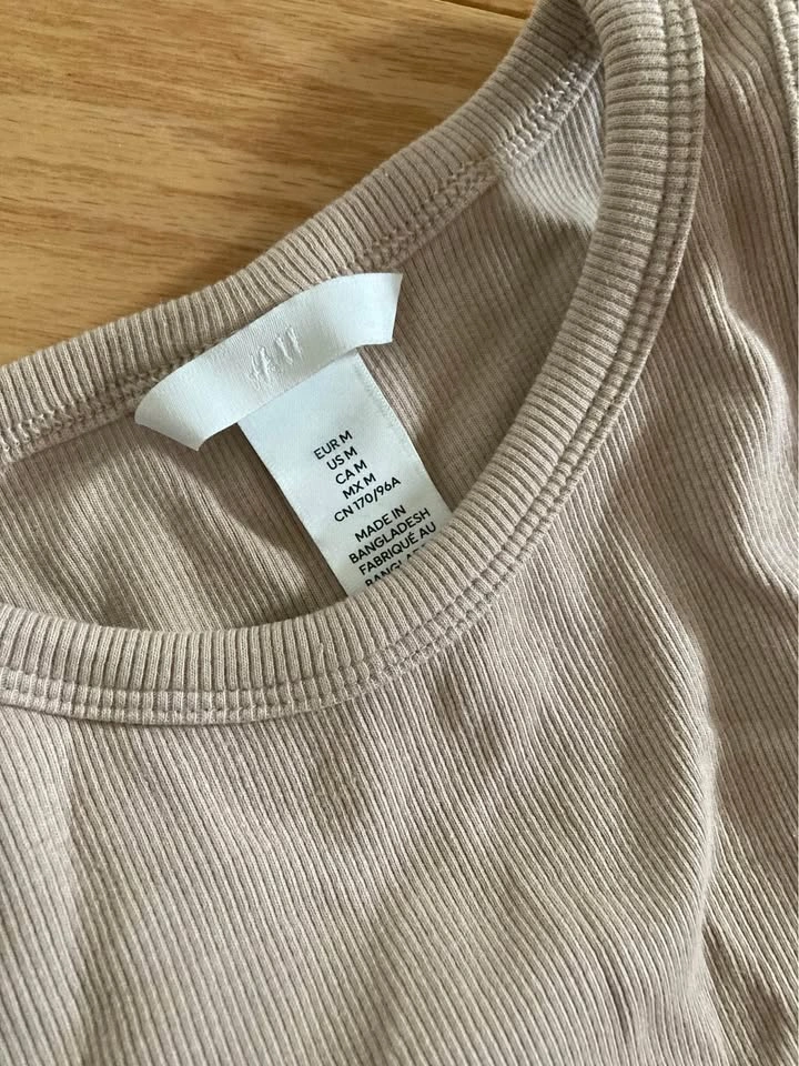 H&M Crop Tops - photo 3