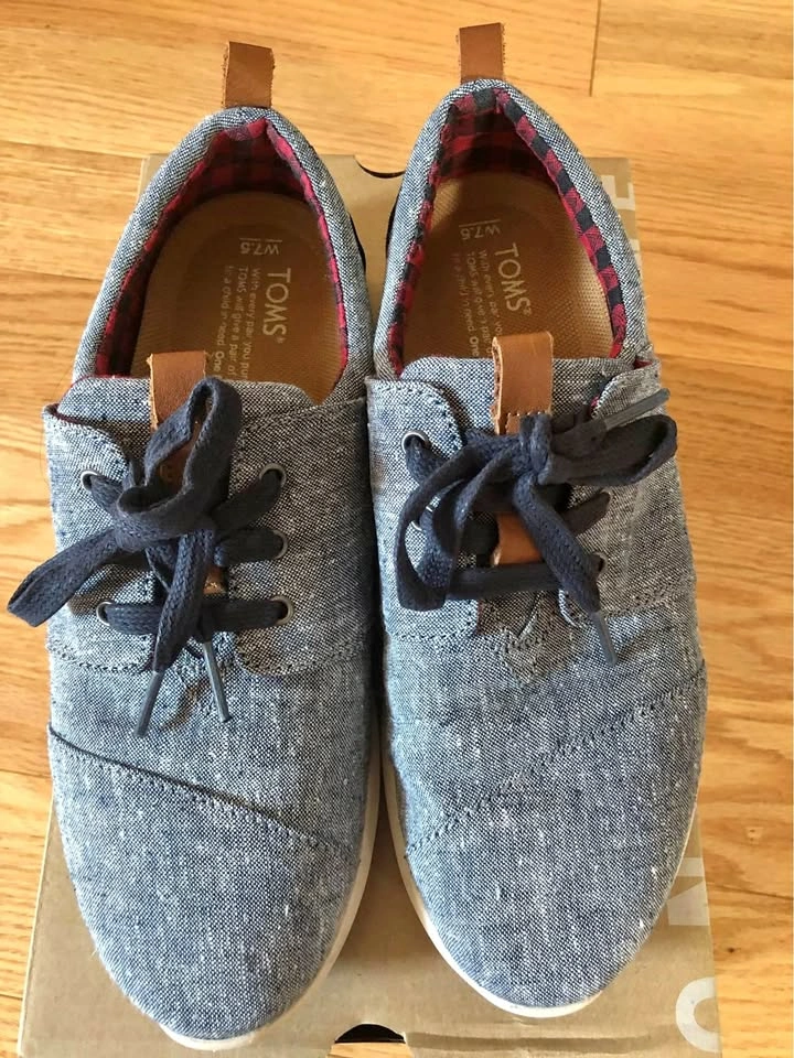 Toms Del Rey Sneakers - Size 7.5