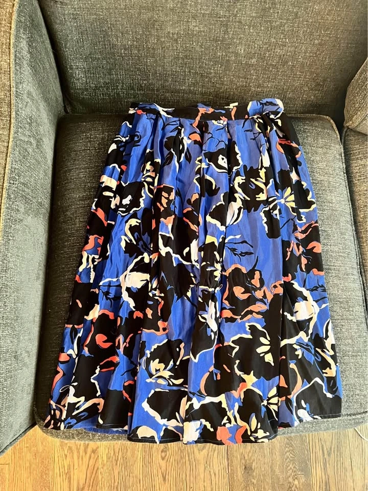 Forever 21 Blue & Black Pleated Floral Midi Skirt - photo 3