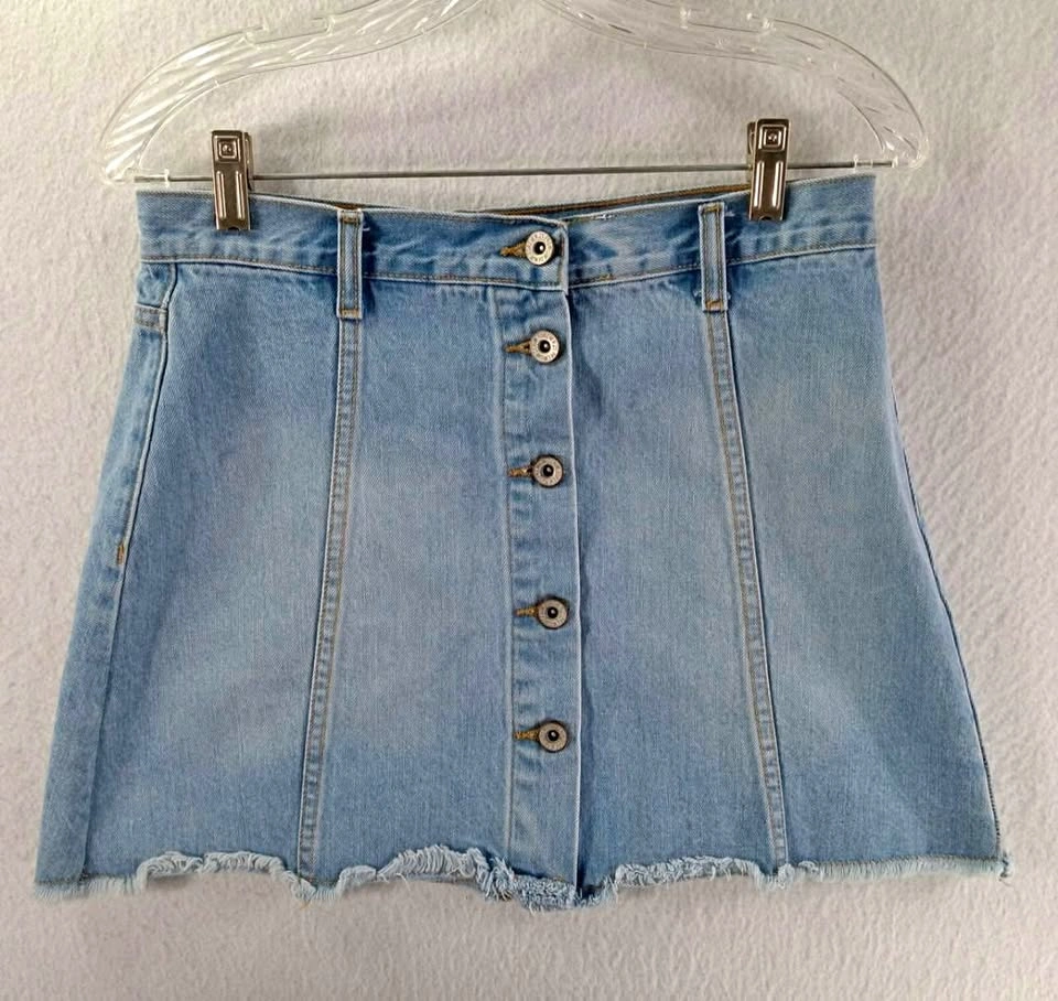 Forever 21 Jean Skirt Womens 26 Blue Light Wash Denim Frayed