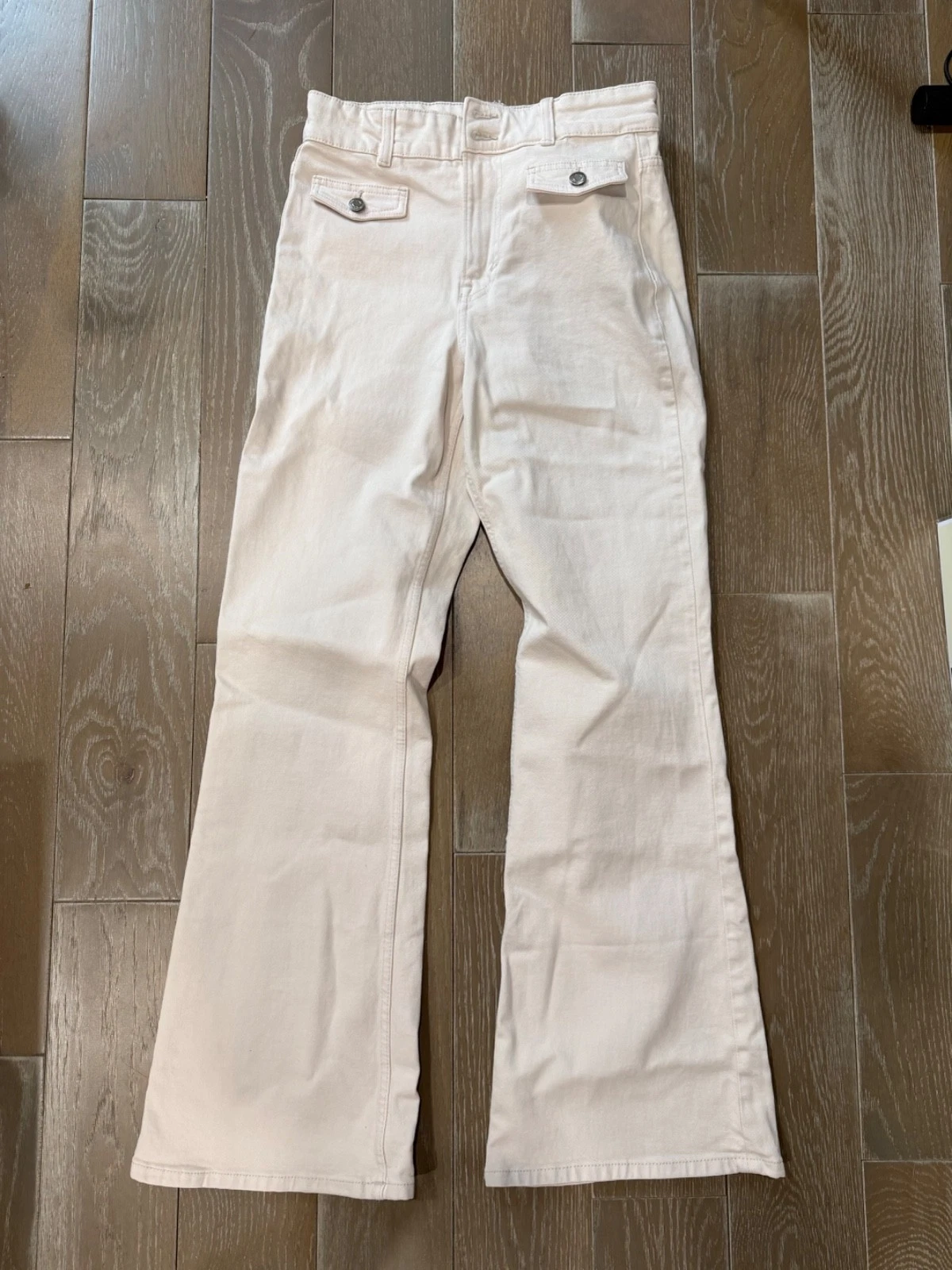 White Flared High Jeans H&M Women New With Tags Size 4