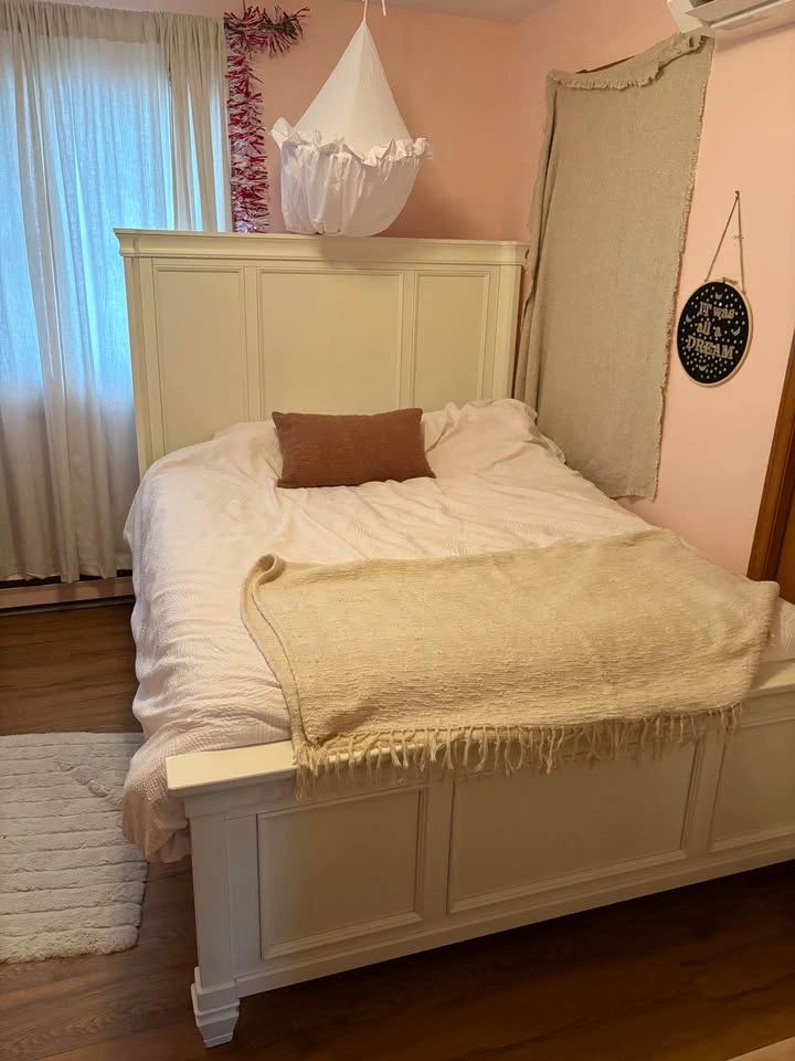 Wood Queen Size Bed Frame - photo 3
