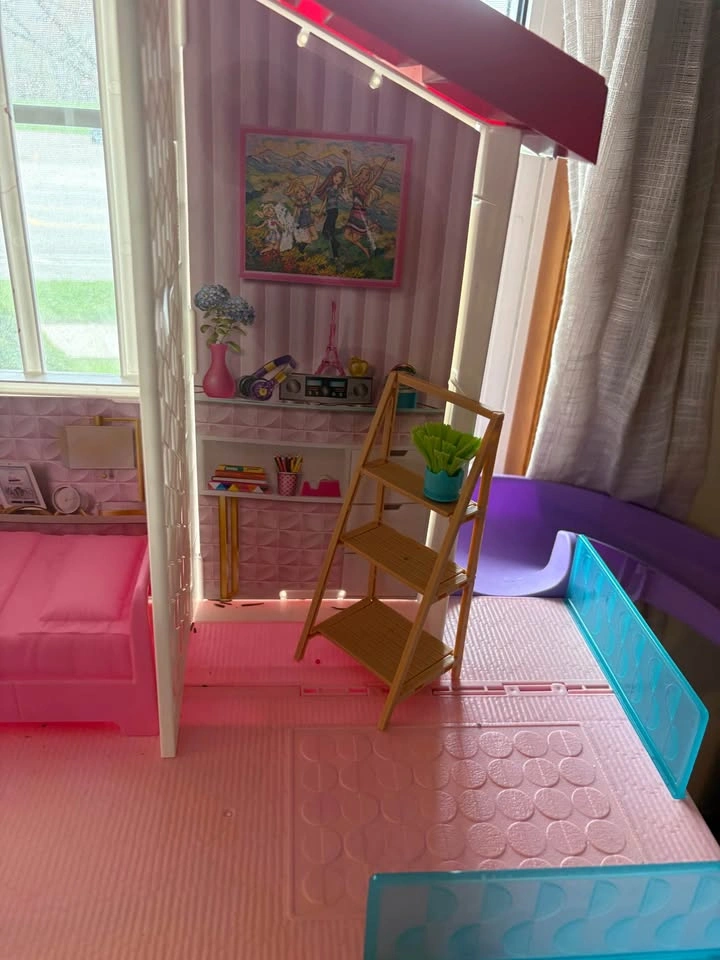 Barbie Dream House - photo 4