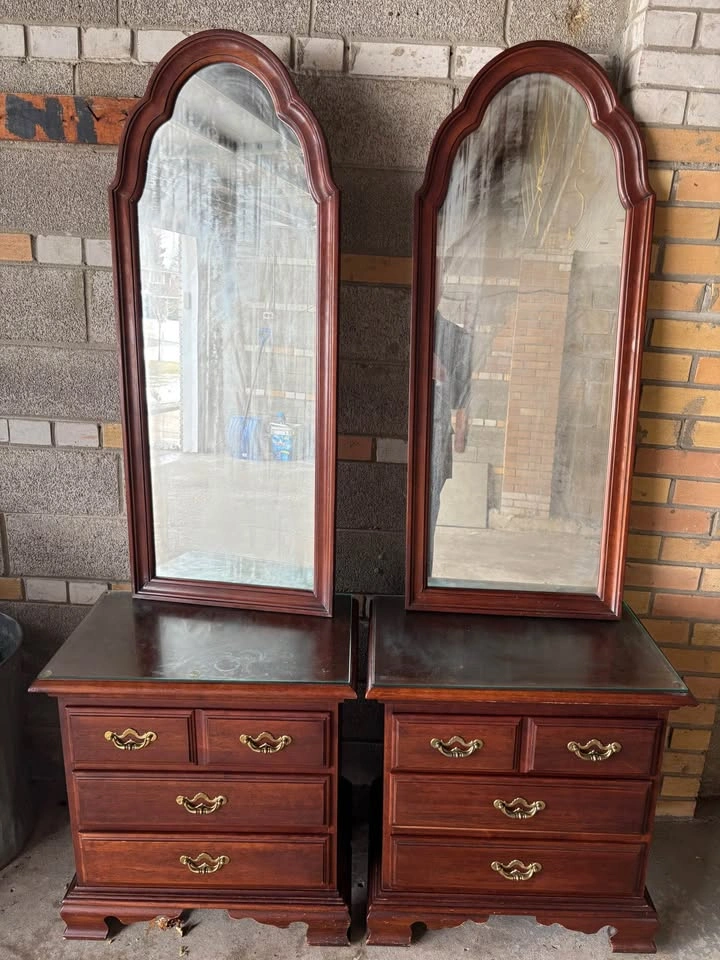 Thomasville Bedroom Set - photo 4