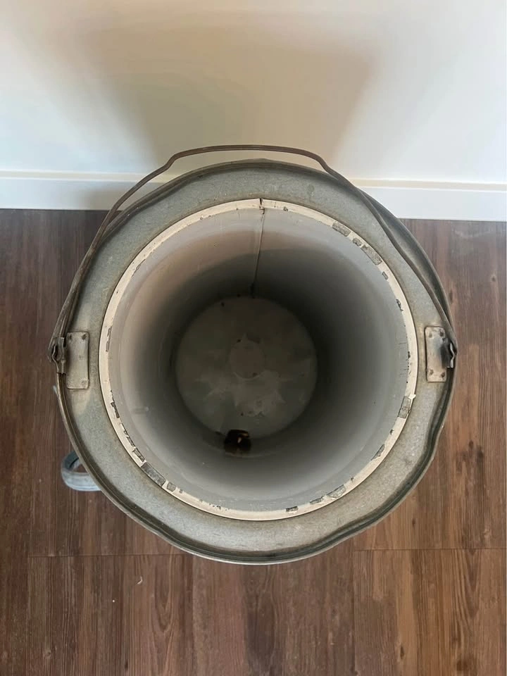 Vintage Igloo Water Cooler - photo 4