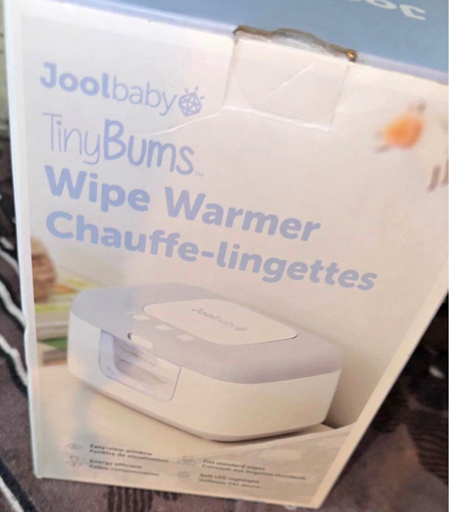 Wipe warmer