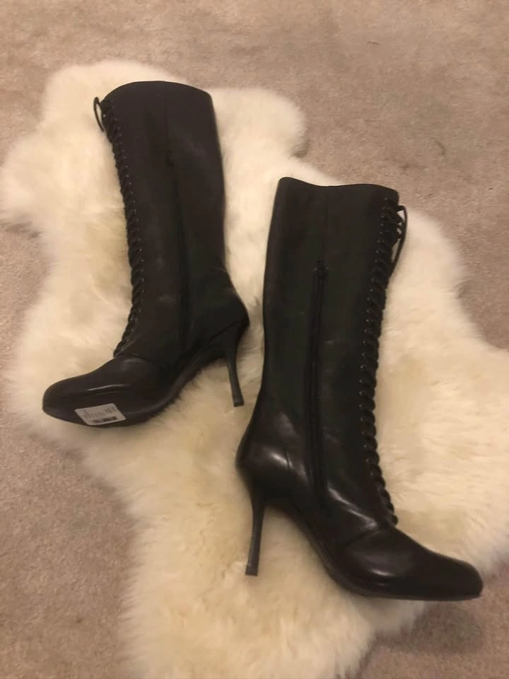 NEW BLACK LEATHER BOOTS with side zipper - Des Plaines - photo 4