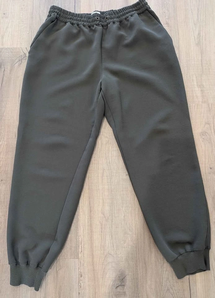 Wilfred Aritzia Olive Pull-On Dress Pants Joggers Cuffed Ankle - photo 5
