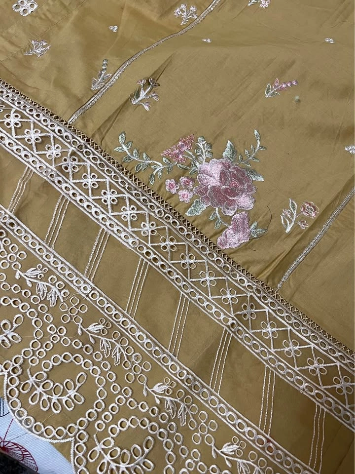 Beautiful Chickenkari Embroidered Shirt and Trousers - photo 3