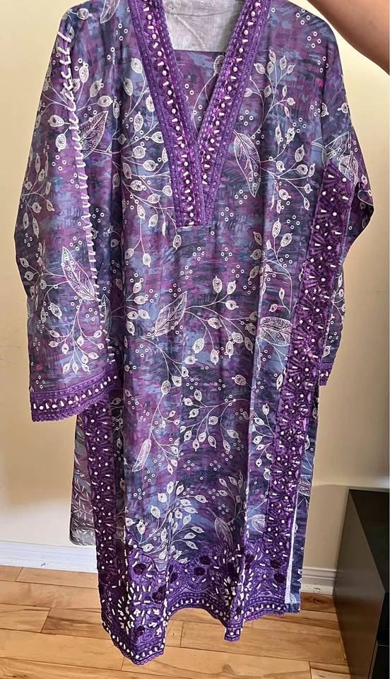 Beautiful Embroidered 3Pcs Suit with Moti, Pearl, Sequence & Cut