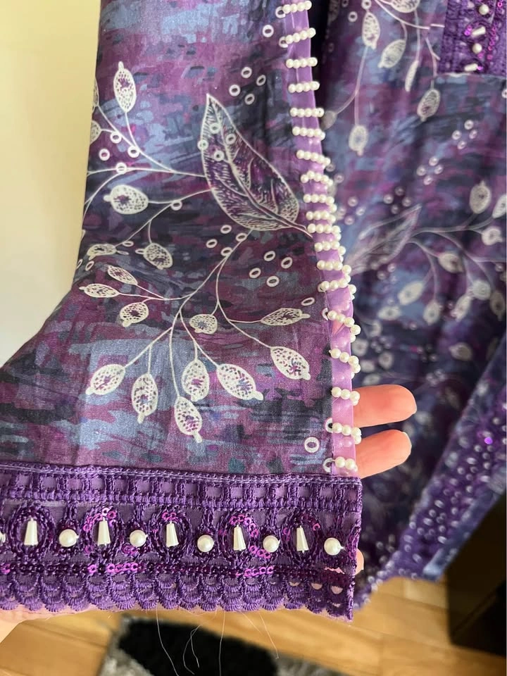 Beautiful Embroidered 3Pcs Suit with Moti, Pearl, Sequence & Cut - photo 3