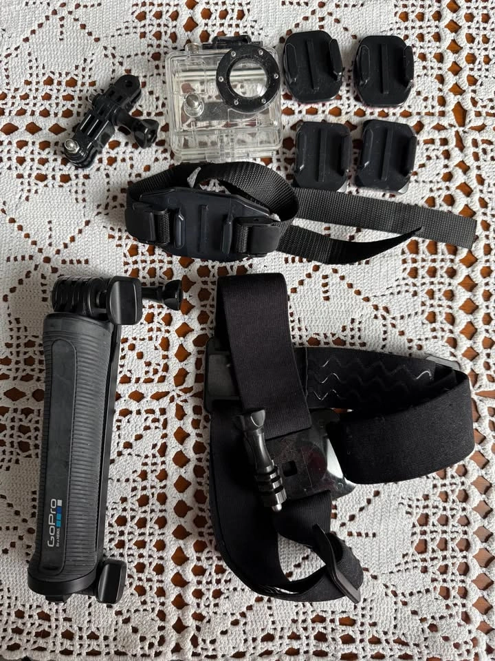 GoPro Accessories Bundle – Head Strap, Floating Grip, Wrist Moun - photo 3