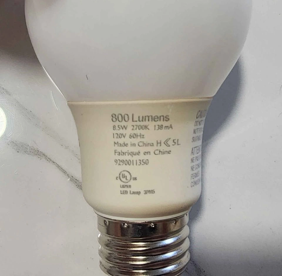 3 LED Light Bulbs (Philips + Luminus) - Soft White - photo 3