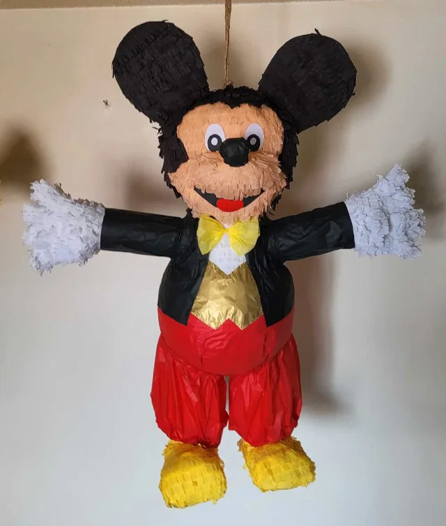 Mickey Mouse Piñata thumbnail