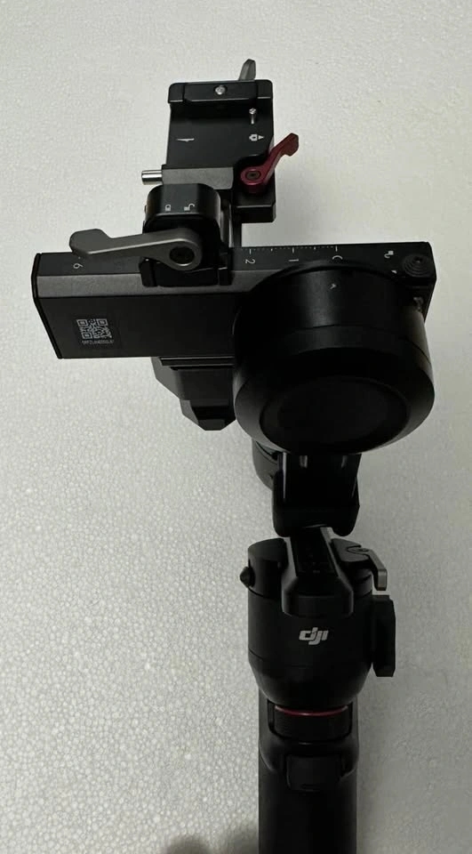 DJI RS 3 Mini Gimbal Stabilizer for Mirrorless Cameras - photo 5