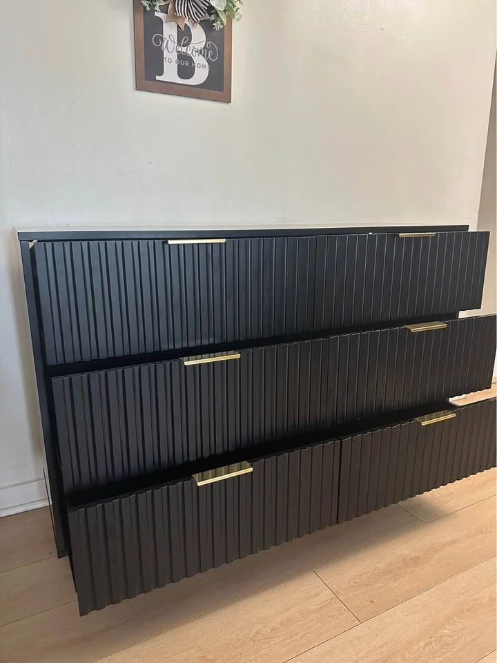 Grooved Bedroom Dresser, 47" - photo 2