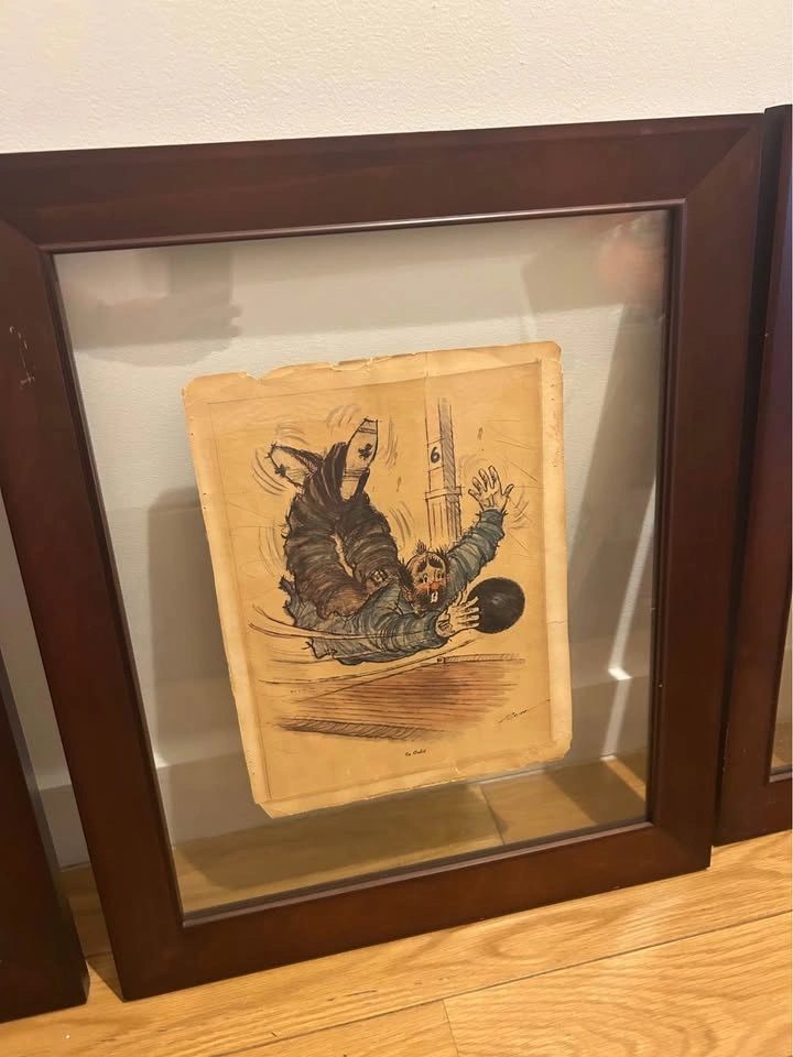 Set of 4 Framed Clown Bowling Art Prints - photo 2