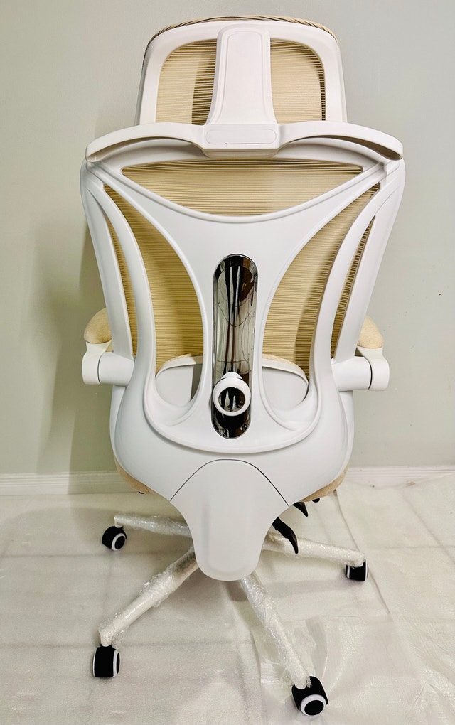 Brand New Fully Assembled Ergonomic Office Chair - photo 4