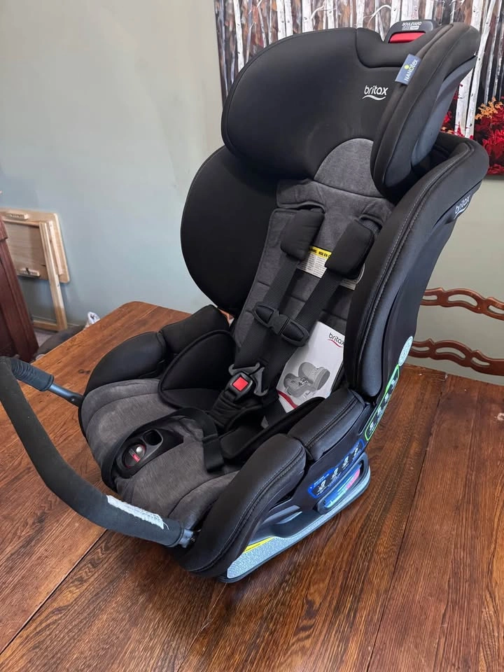 2021 Britax Boulevard Car Seat - photo 2