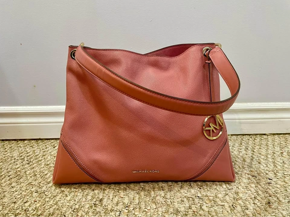 Michael Kors Pink Pebbled Leather Shoulder Bag Purse - photo 2