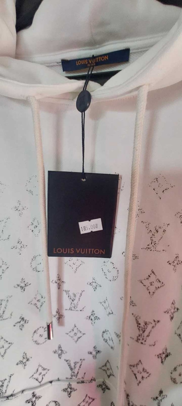 Louis Vuitton White Monogram Hoodie, New with Tag - photo 2