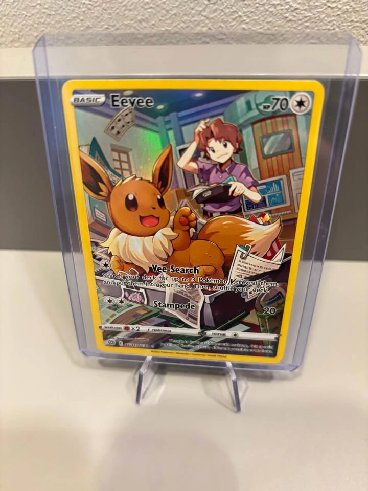 Eevee Brilliant Stars Trainer Gallery Ultra Rare! - photo 4