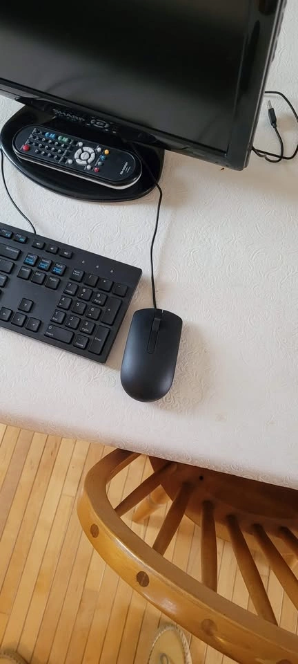Monitor & Keyboard Setup - photo 3