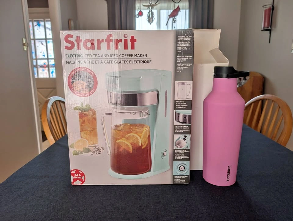 StarFrit Iced Tea and Iced Coffee Maker + Corkcicle Bottle