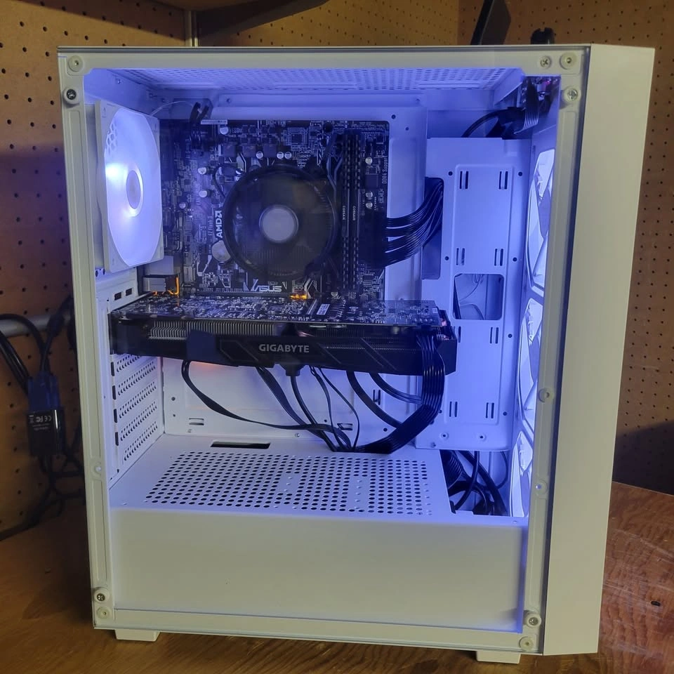 Gaming PC Ryzen 5 + Gigabyte GTX 1070 - photo 2