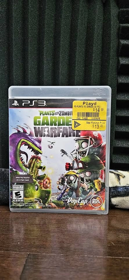 Plants vs Zombies Garden Warfare PS3 - CIB + Manual