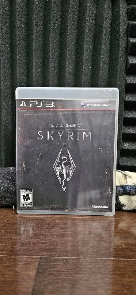 Skyrim PS3 - CIB + Manual - open to trades