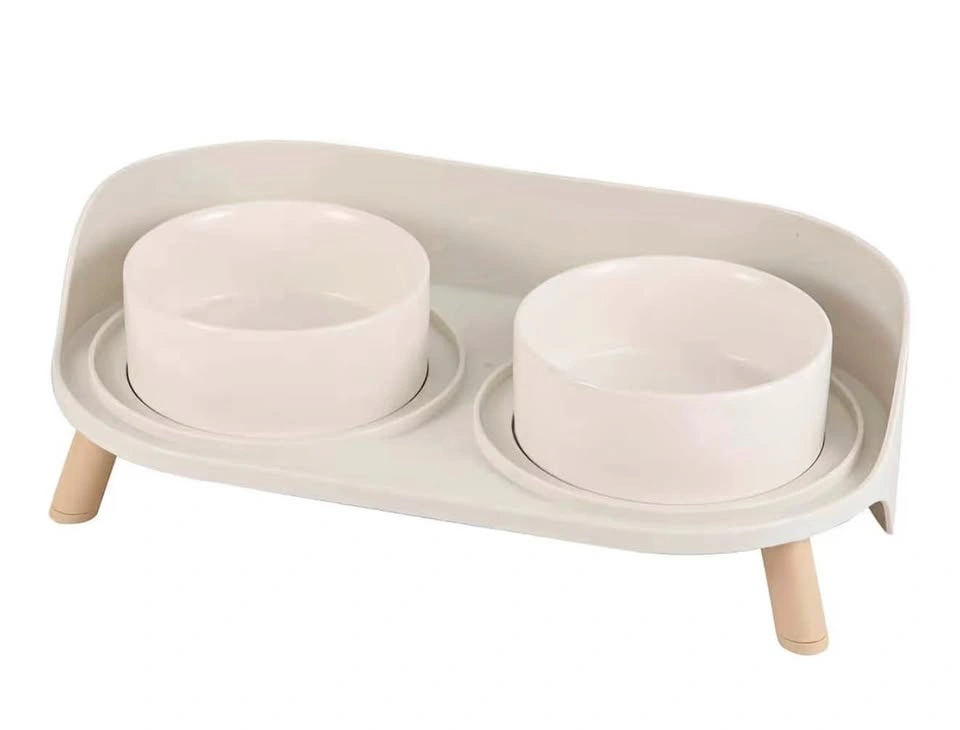 Elevated Cat Bowl Set-Up
