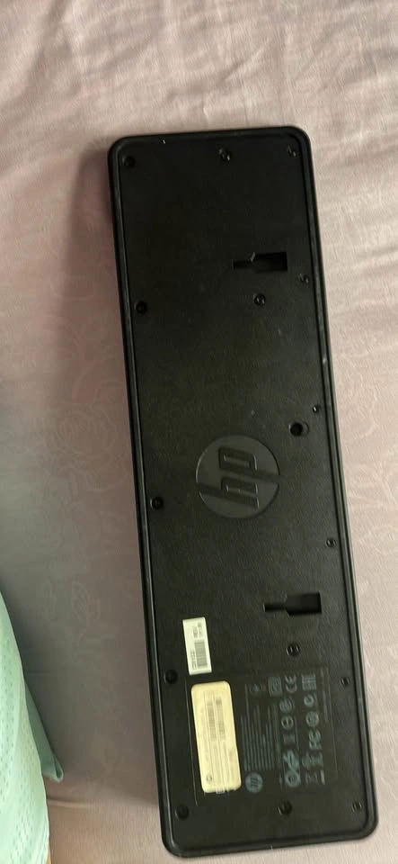 HP UltraSlim Docking Station + DisplayPort Cable (Like New) - photo 3