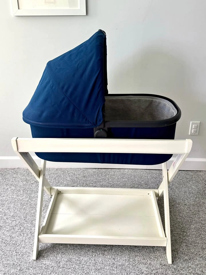 UPPAbaby Bassinet V2 + Stand + Accessories Navy